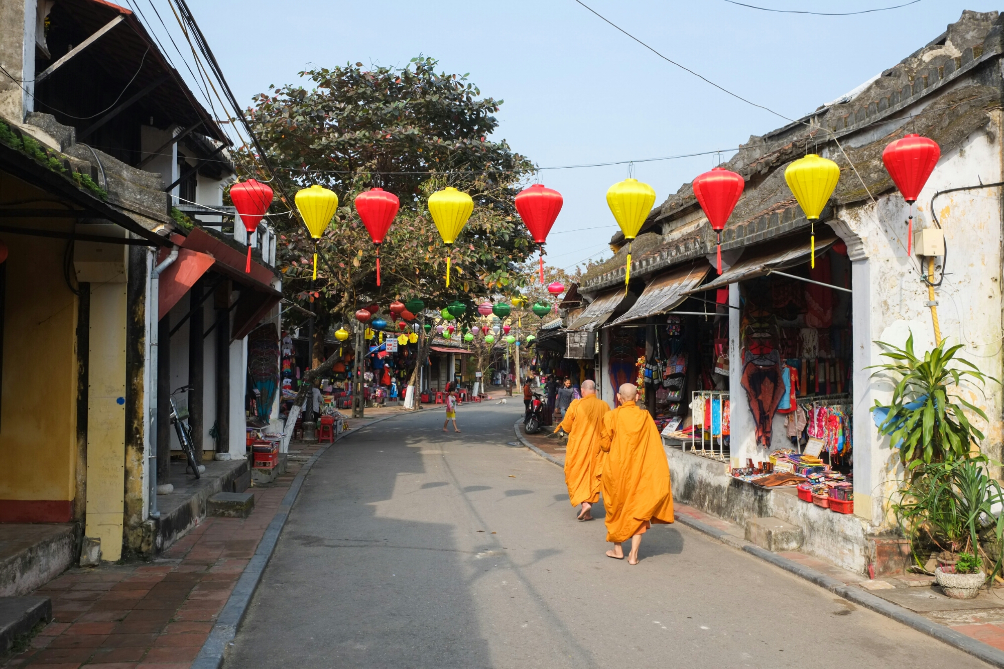 Hoi An Monks image