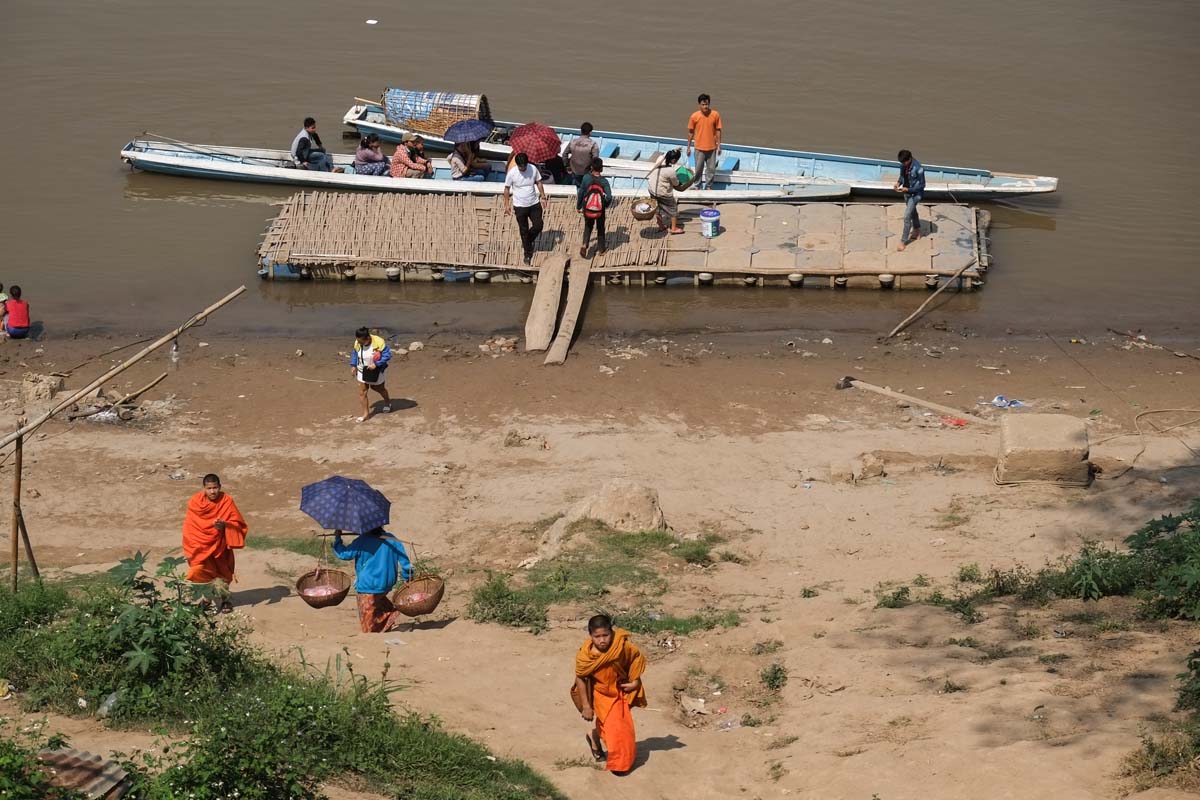 Mekong Ferry Luang Prabang image