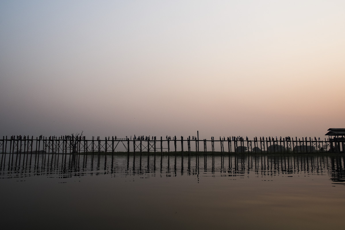 U bein bridge trip sunset