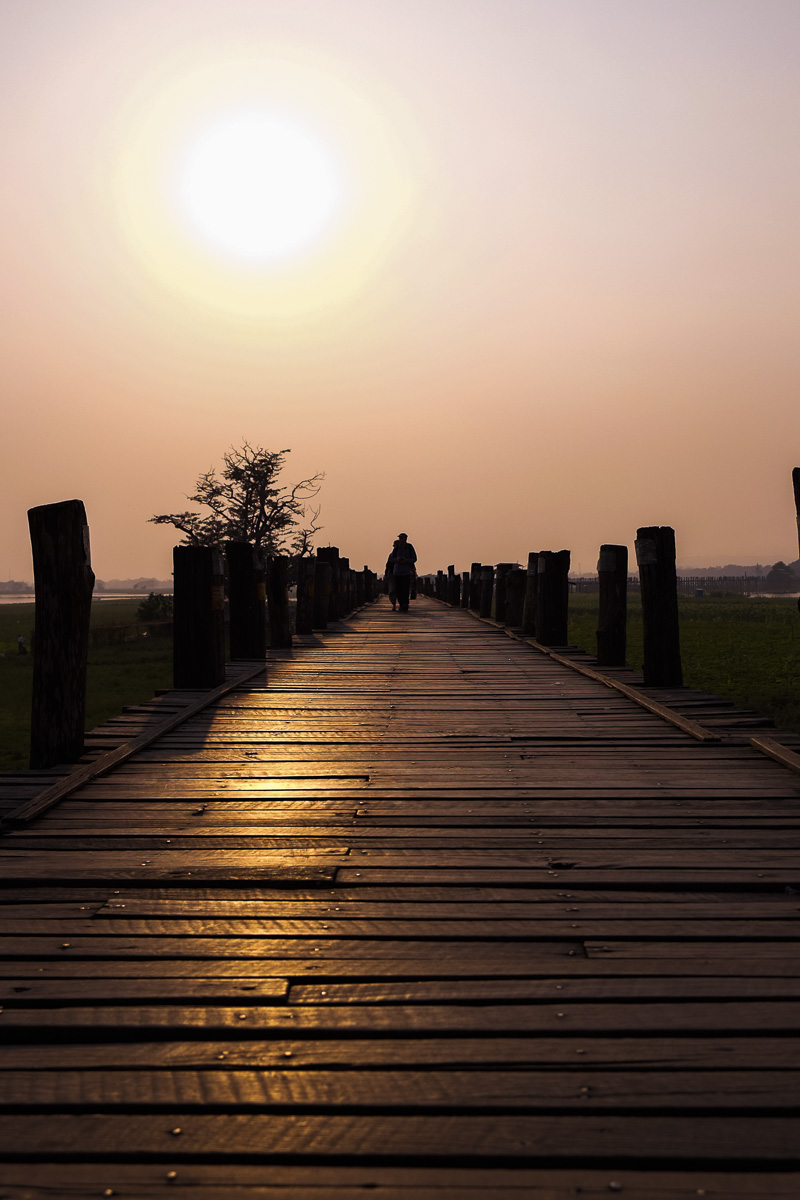 U bein bridge teak