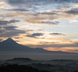 Yogyakarta Setumbu Borobudur Sunrise