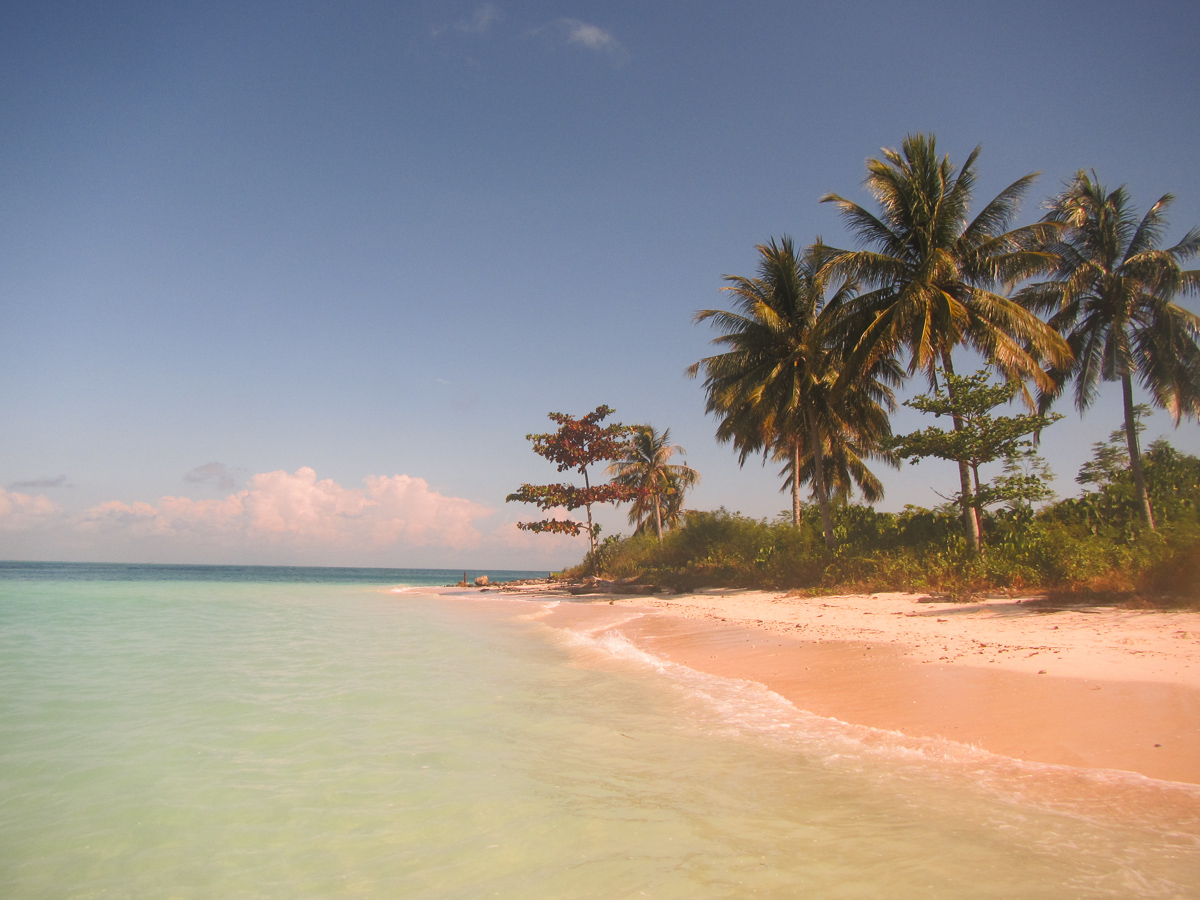 Siamil Island: Paradise!