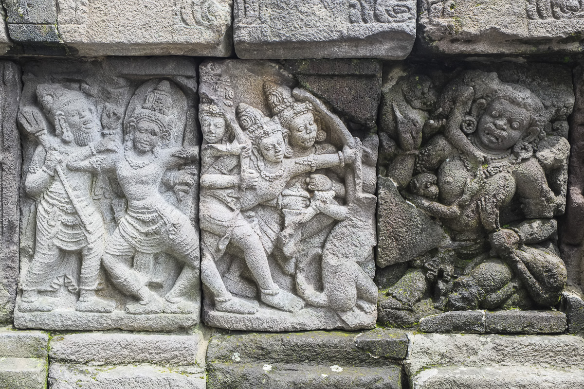 The relief carvings at Prambanan